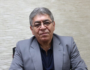 نظارت‌های بی‌ضابطه، دولت را درگیر اختلافات درونی کرد